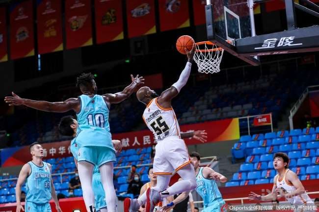 CBA-吉林加时97-95险胜青岛 琼斯29分9篮板13助攻