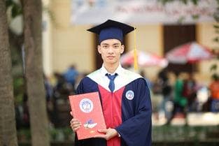 幼儿园教师的职业发展与教育实践——探索幼儿成长的温暖港湾