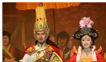 小小吐蕃，两陷长安三败阿拉伯，凭什么力敌东西方两大强国不败？