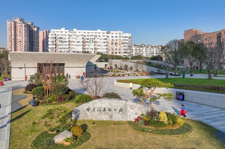 探寻海曙古韵，千年城墙与塘河共叙宁波城事