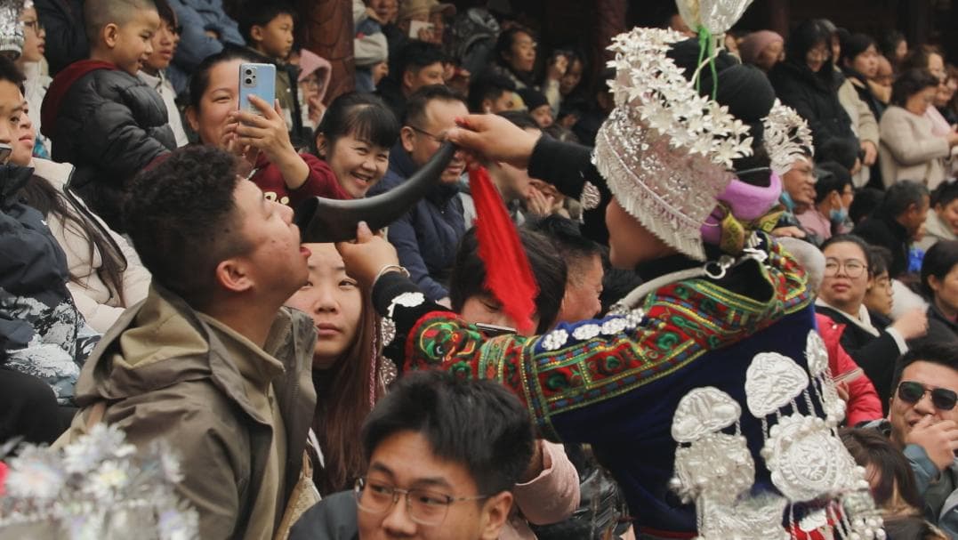 文化中国行｜贵州雷山多彩民俗活动引爆春节旅游热潮