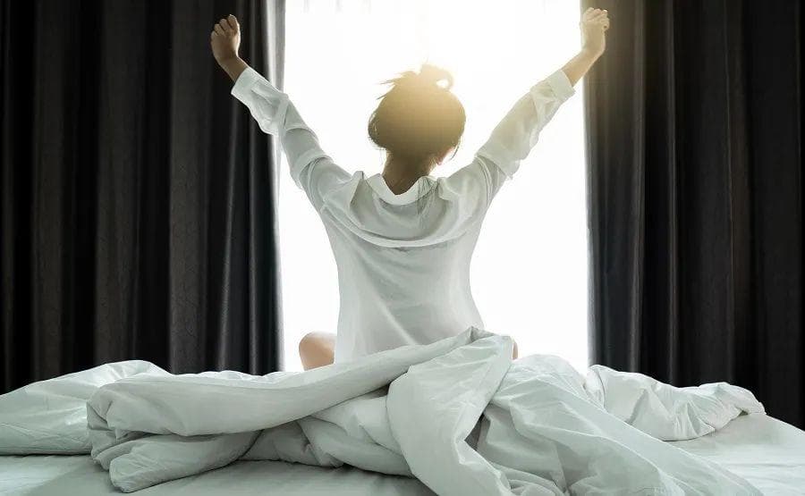 晚上12点睡觉好，还是10点睡觉好？终于有答案了
