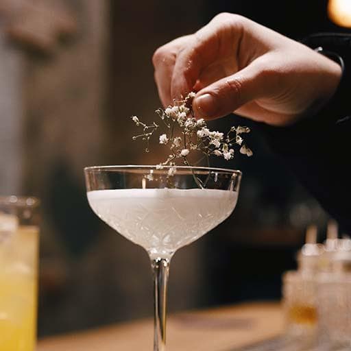 鸡尾酒装饰：完整指南