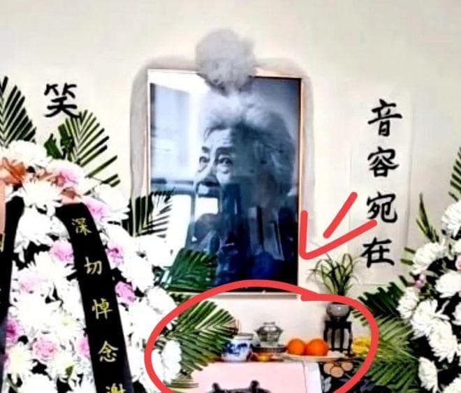 广元市殡仪馆教你如何用花圈传递深情