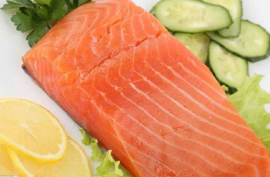 从鱼类到坚果：6种食物助力提升高密度脂蛋白