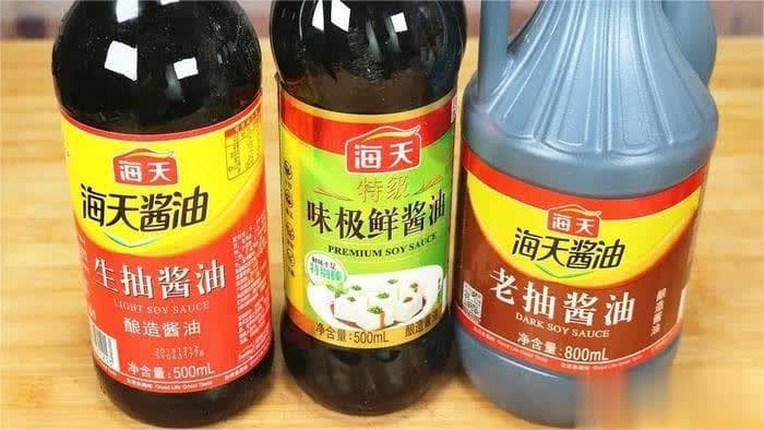 揭秘美味烹饪秘诀：了解生抽、老抽和极鲜酱油的区别