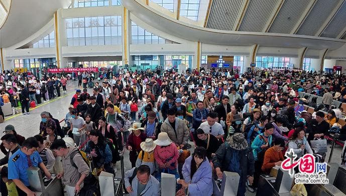 中老铁路激活旅游经济，绘就全域旅游新蓝图