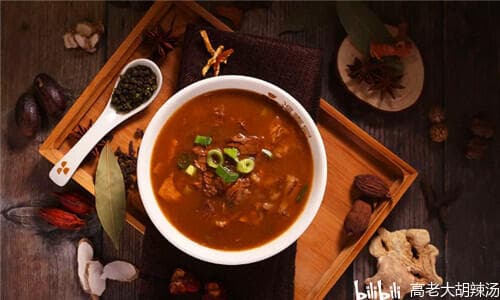 胡辣汤的做法、配料及功效：从家庭版到早餐店版的全面解析