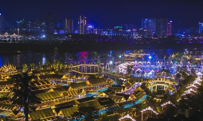 西双版纳必逛景点：江边夜市