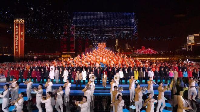 北航学子首次亮相央视“春晚”，50名青年学生带来行进管乐表演