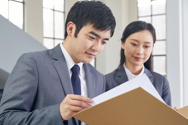 如何在三年内实现快速升职加薪：职场晋升的科学方法与策略