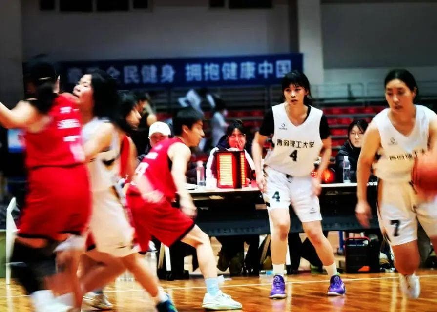 青岛理工大学女子篮球队：她们在哪里，哪里便是主场！