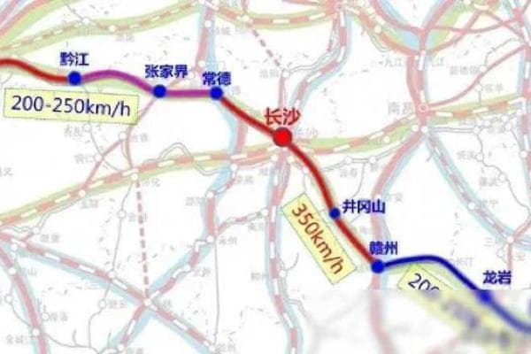 广州高铁站的位置与交通指南讲解广州高铁站的神秘面纱，位置、交通及周边探秘