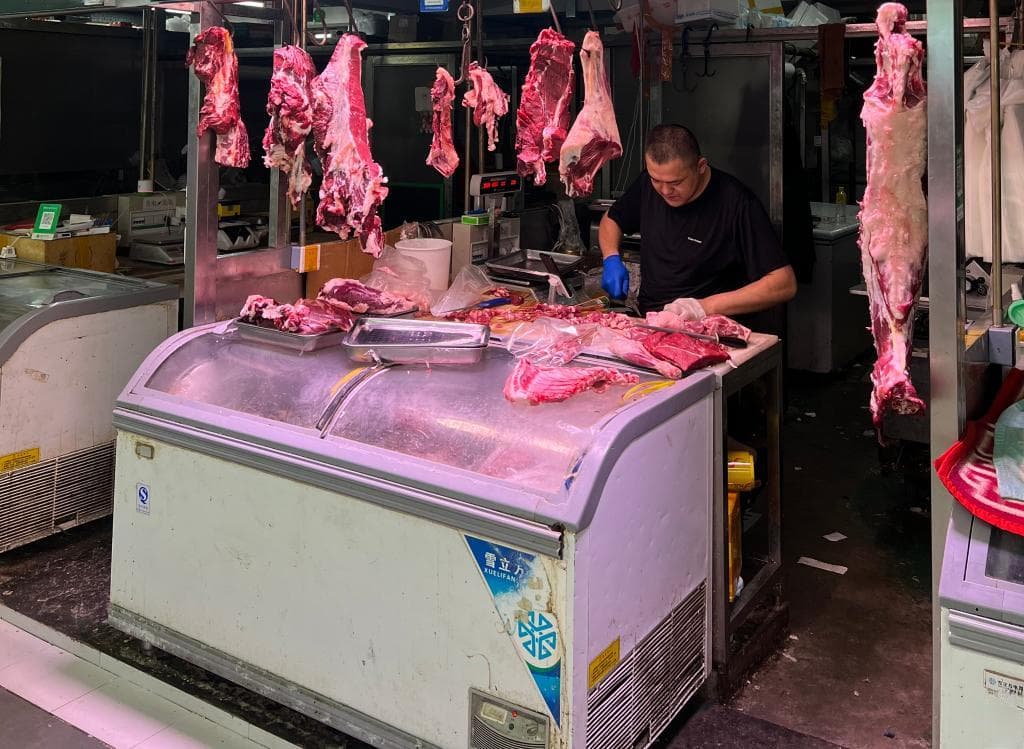 牛肉价格持续下跌，未来走势如何？
