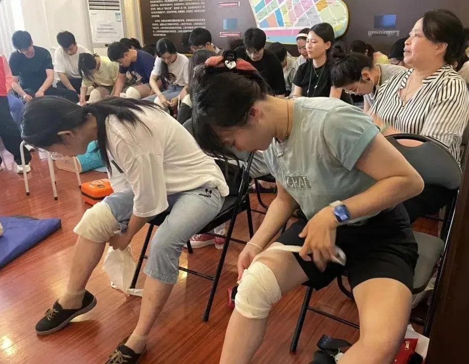 “线上+线下”学习急救技能，为生命护航