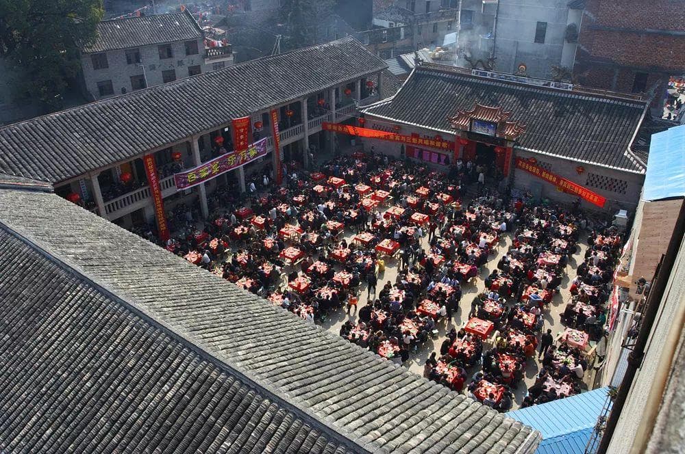 5000人共庆元宵，泰顺百家宴展现传统魅力