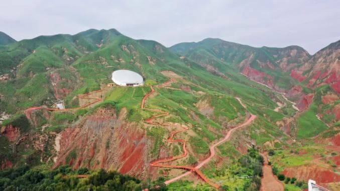 临夏世界地质公园刘家峡恐龙足迹化石群：世界罕见的侏罗纪白垩纪恐龙足迹宝库