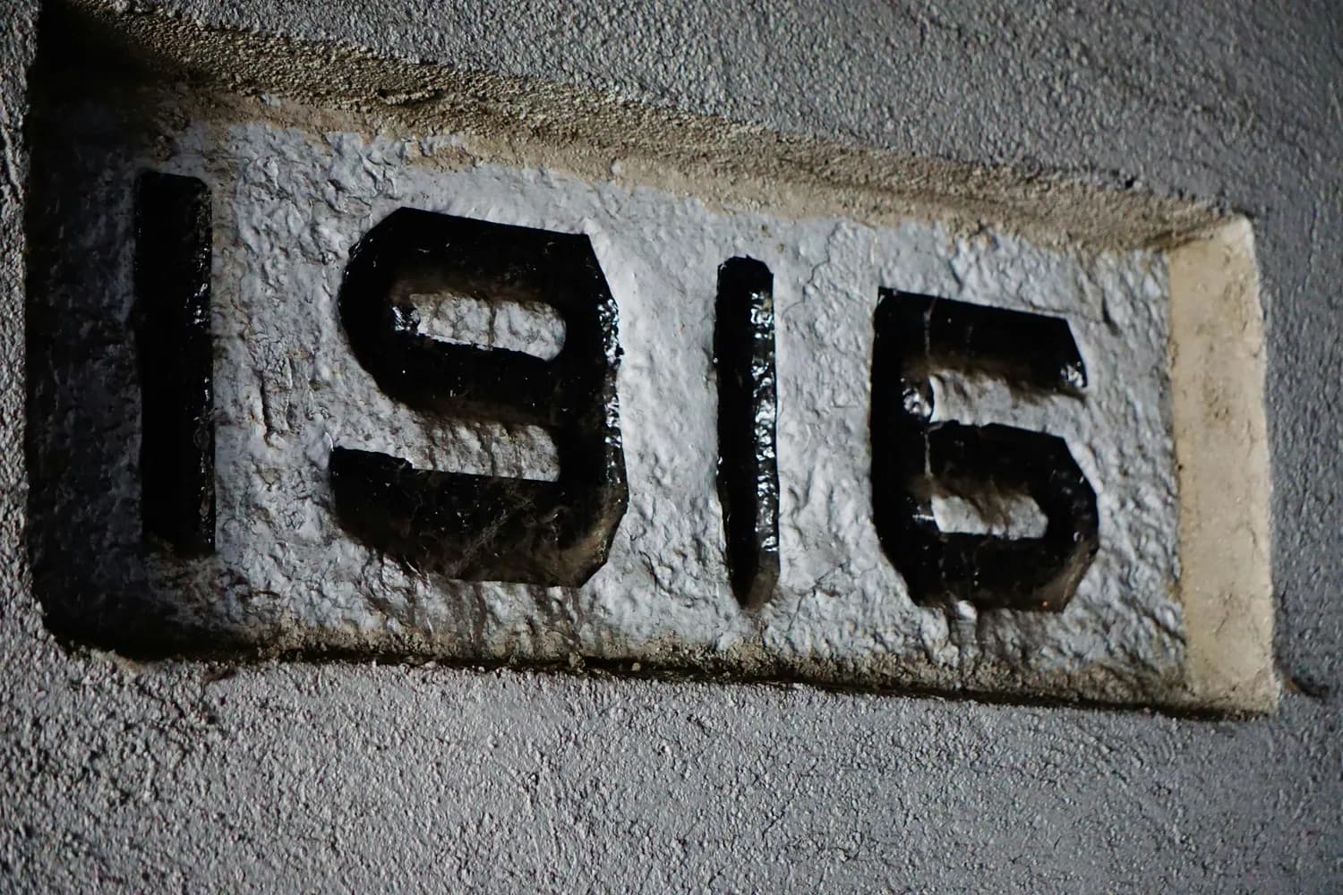 数字91：合数、三角形数与二进制对称性的完美融合