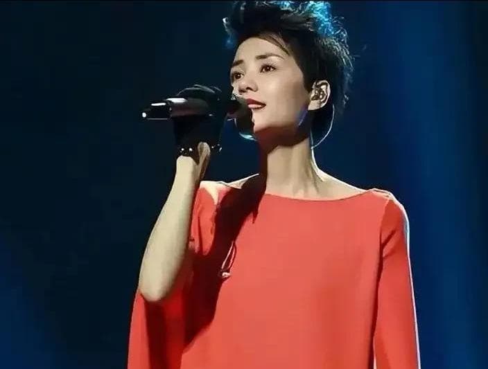 王菲新曲《世界赠予我的》：用温柔眼眸凝望世界
