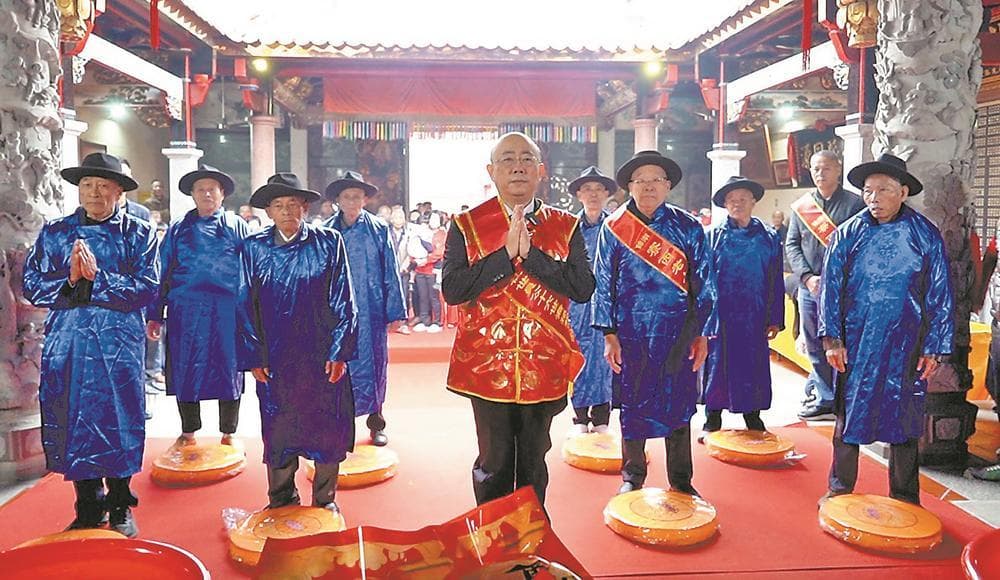 “两岸一定要带着这种亲情、祝福向前走”——台湾知名媒体人郭正亮漳州谒祖之旅