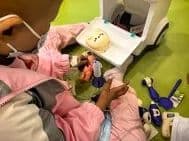 医务社工的“妙招”让孩子们不再恐惧医护和治疗