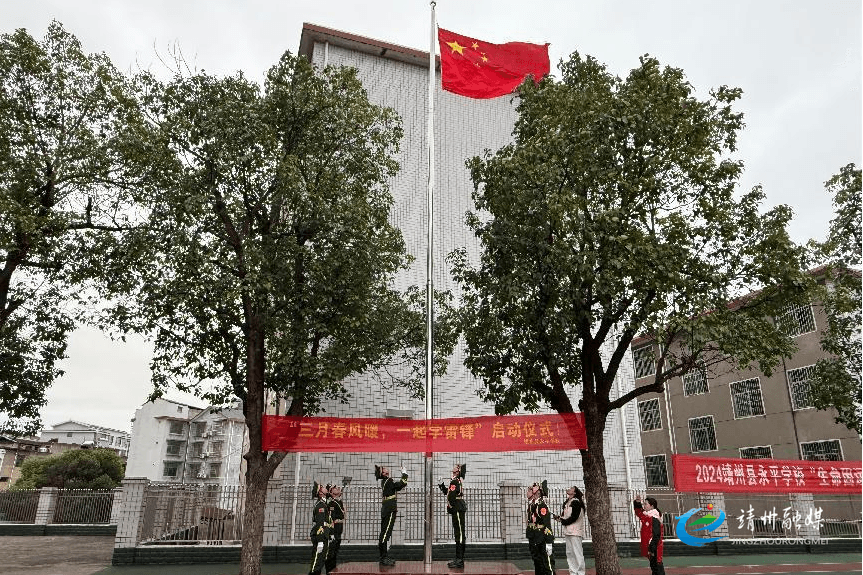 靖州各地开展形式多样的学雷锋活动