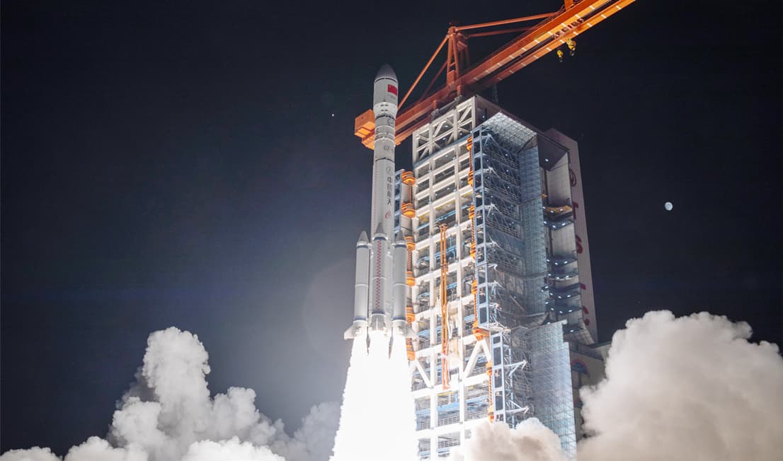 长六改火箭以一箭18星方式成功发射千帆极轨02组卫星