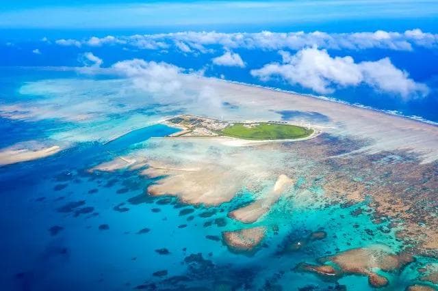 中国十大海岛全攻略：从西沙到海陵岛的绝美风光