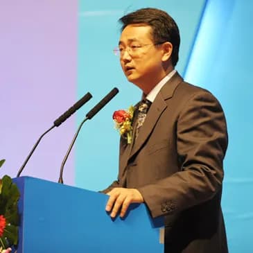 长大后自卑、自我价值感低的孩子，多半与父母这3个行为有关