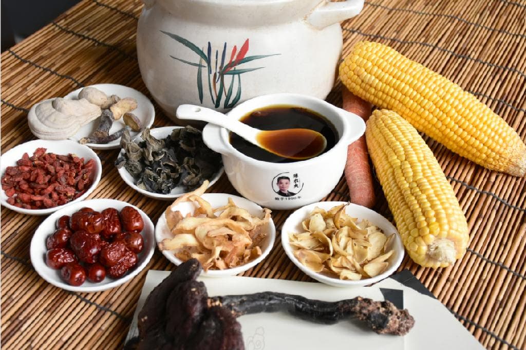 饮食养生全攻略：从补益方法到四季调理
