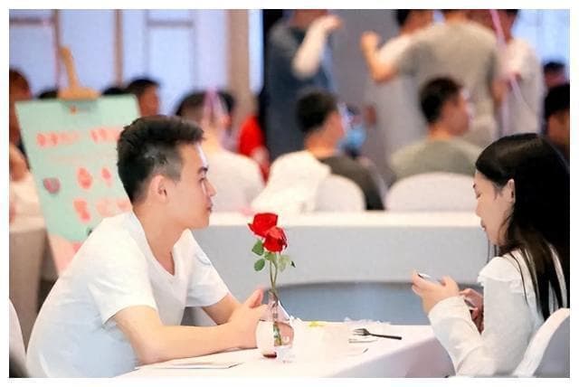 光棍不结婚，无妻无子自由自在也许是一件好事