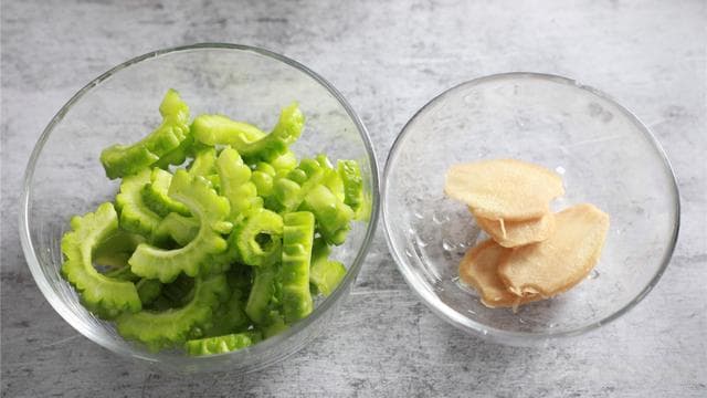 「每日养生」苦瓜配生姜的好处有哪些？