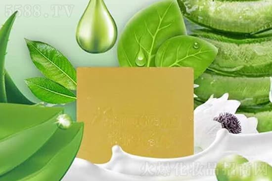 洁面皂和洗面奶的区别是什么？到底哪个好？