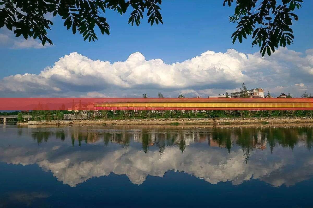 去云南旅行有什么推荐的地方？好玩且可以游玩的地方