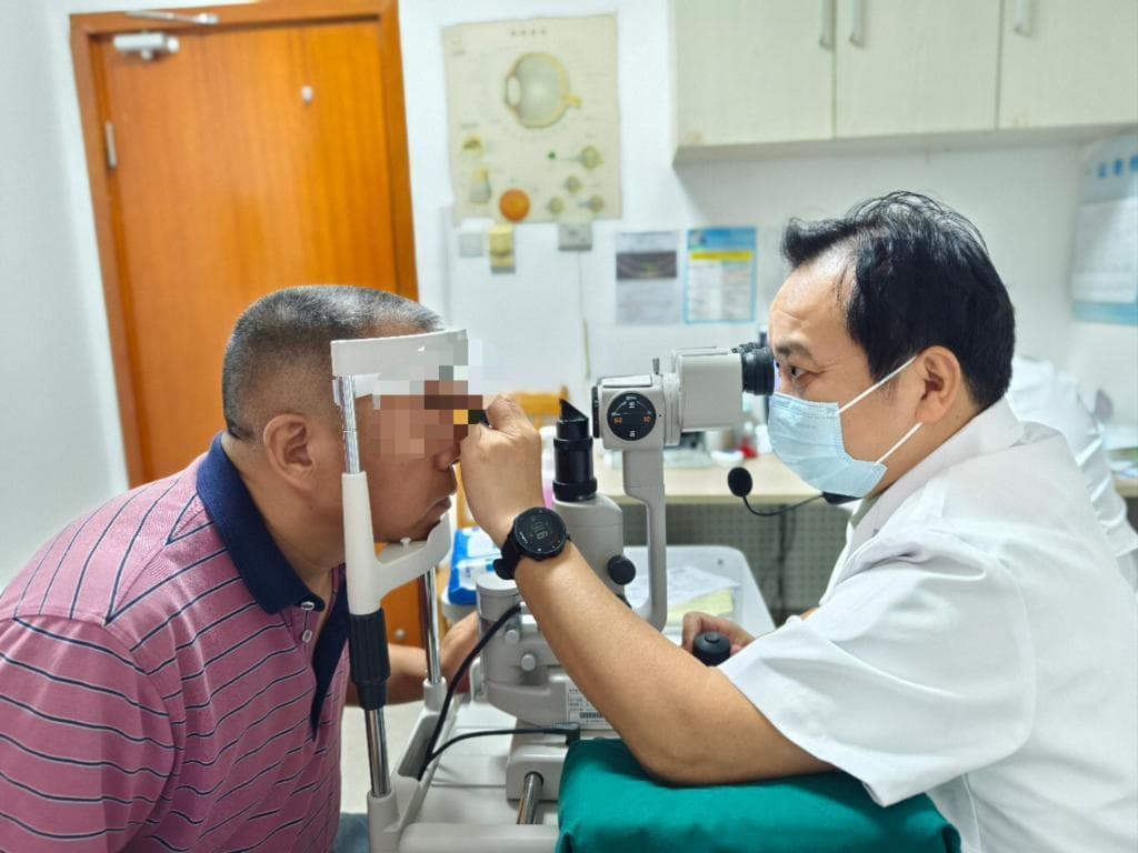 全国爱眼日丨如何正确使用眼药水？听听专家怎么说