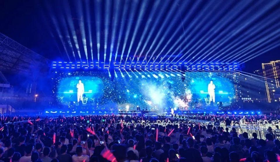 广西贵港：一场演唱会带火一座城