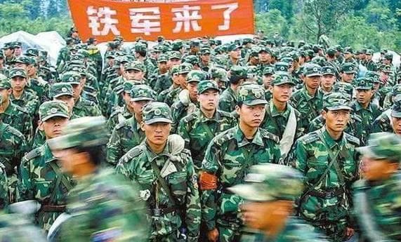 军队里面一个师多少人？我国的师这些人，美国的师这些人！