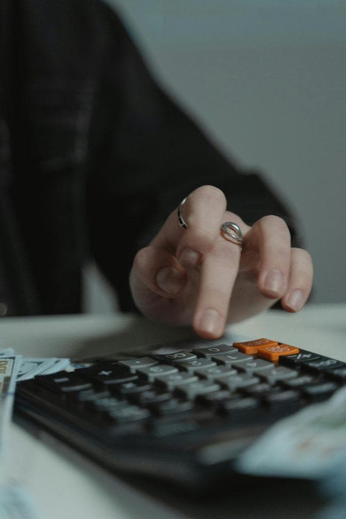 从指标到激励：企业绩效考核与薪酬管理协同之道