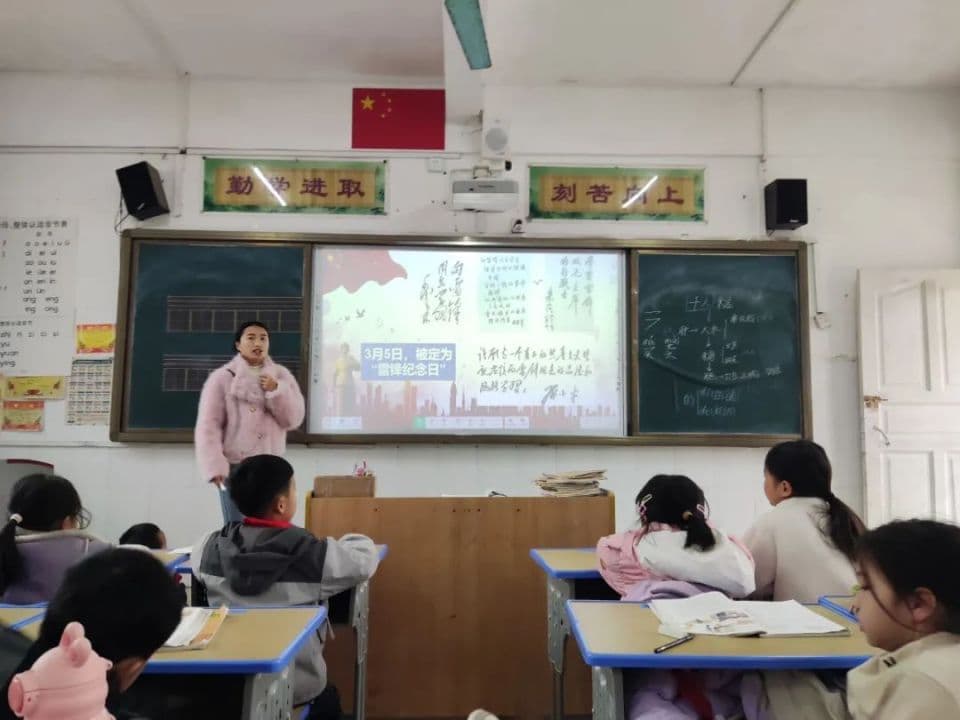 学习雷锋好榜样，争做时代好少年——逻楼镇中心小学开展学雷锋活动月系列活动