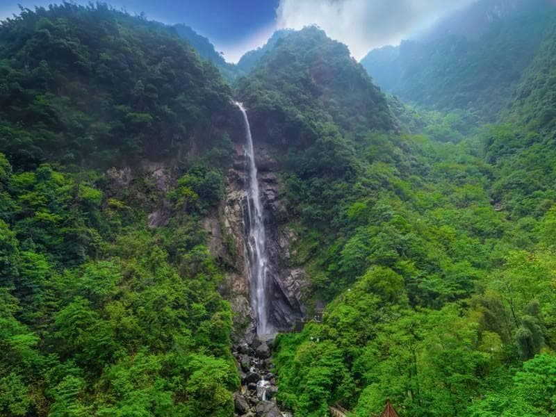 明月山国家级风景名胜区：门票价格与特色景点全攻略