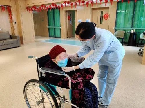 养老护理员应知应会：如何做好手部清洁、佩戴手套及口罩（附视频图文）