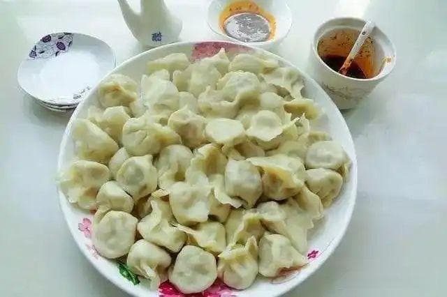 萝卜猪肉馅饺子怎么调好吃？过年包饺子可以学了！