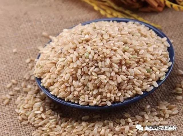 五谷杂粮| 糙米是什么？糙米的营养功效作用、食用方法、吃糙米的注意事项。