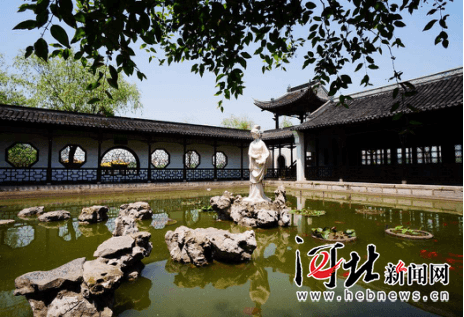 南京莫愁湖公园：江南第一名湖的历史与文化