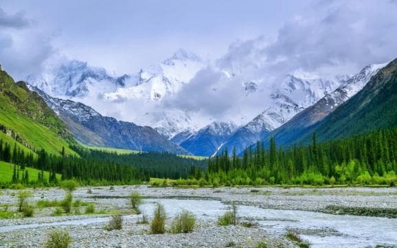 国内十大最美徒步路线，充满了惊喜和未知，2025你最想挑战哪条？