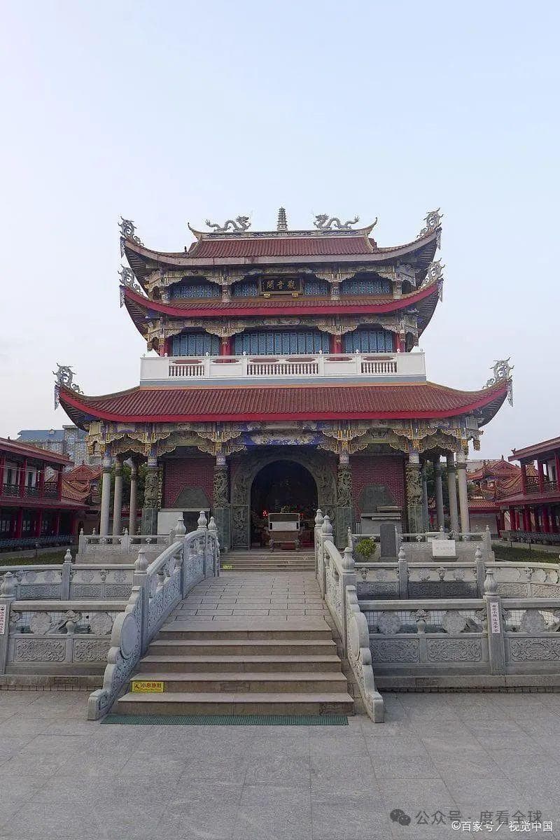 普陀寺在哪个地方？三地普陀寺大比拼，哪一个才是你的心灵归宿？
