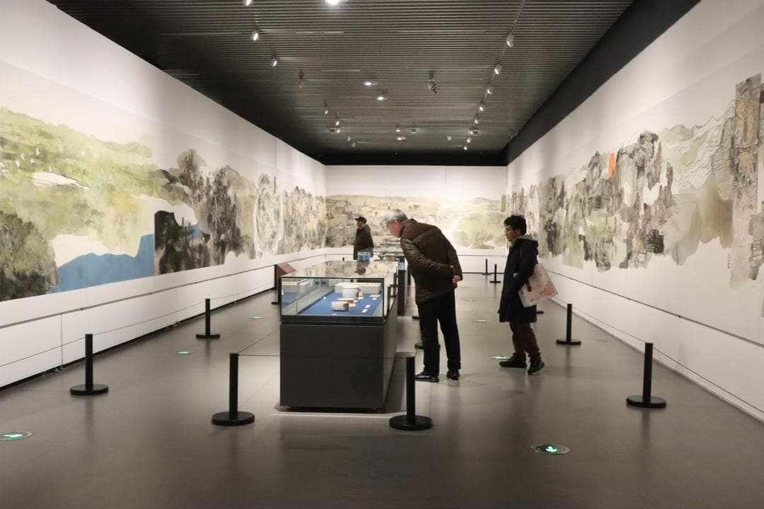 周功华：万古长歌 艺亦生辉