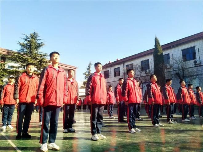 如何帮助孩子平衡游戏与学习，培养责任感？