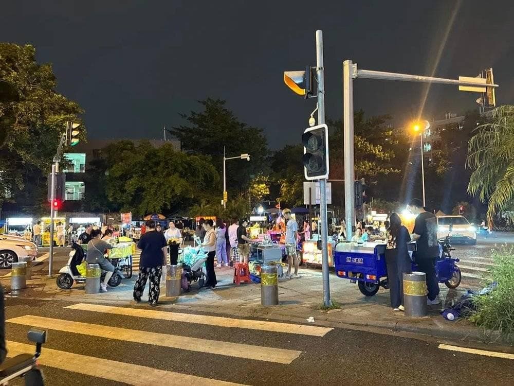 “暴富”梦碎，一大批摆摊干小餐饮的人亏惨了