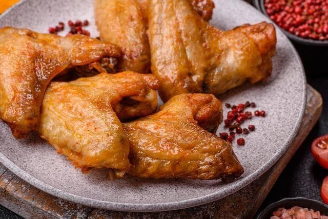 外酥里嫩酸甜适口，柠檬蒜蓉鸡翅做法详解